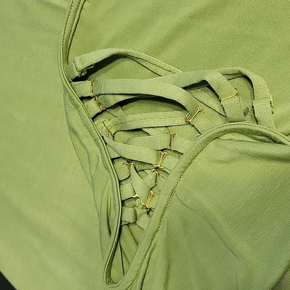 Dress, Dolman sleeves - Picture 5 of 8